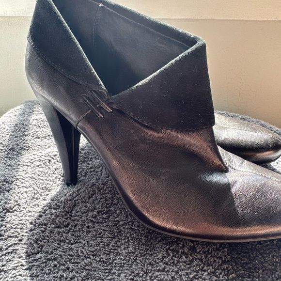 Coach Black Leather Ankle Booties with Fold-Over Cuff - Picture 3 of 8